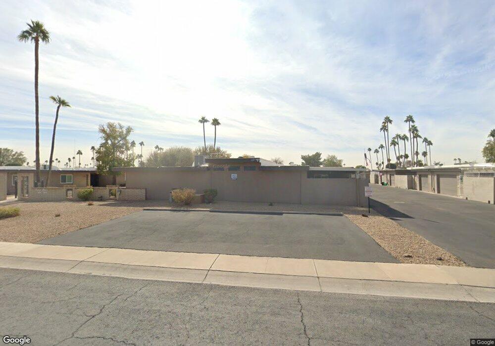 11033 W Topaz Dr, Sun City, AZ 85351 - photo 1