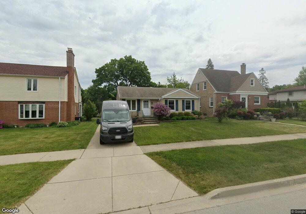 1629 Campbell Ave, Des Plaines, IL 60016 - photo 1