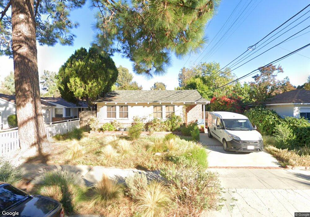 22015 Celes St, Woodland Hills, CA 91364 - photo 1