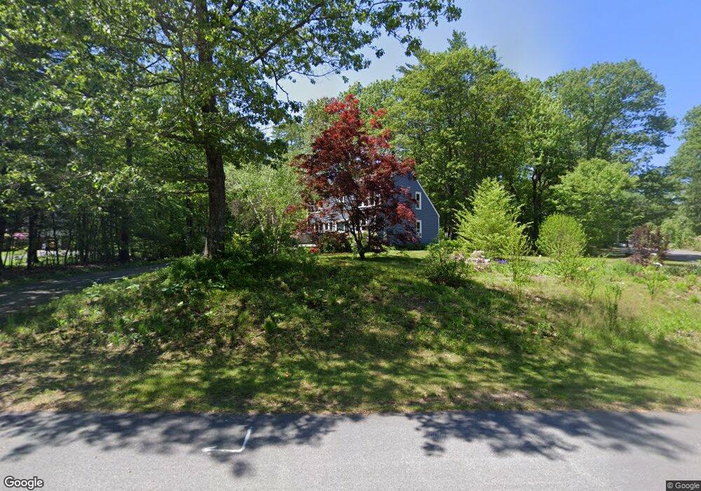 70 Hubbard Ct, Derry, NH 03038 - photo 1