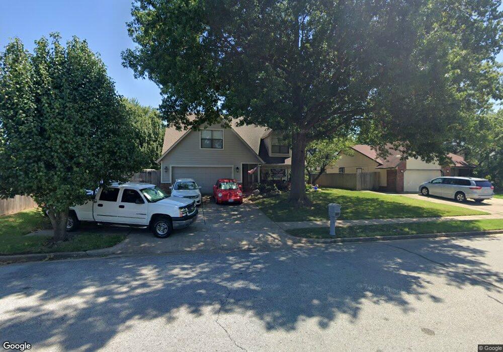 4111 S Walnut Ave, Broken Arrow, OK 74011 - photo 1