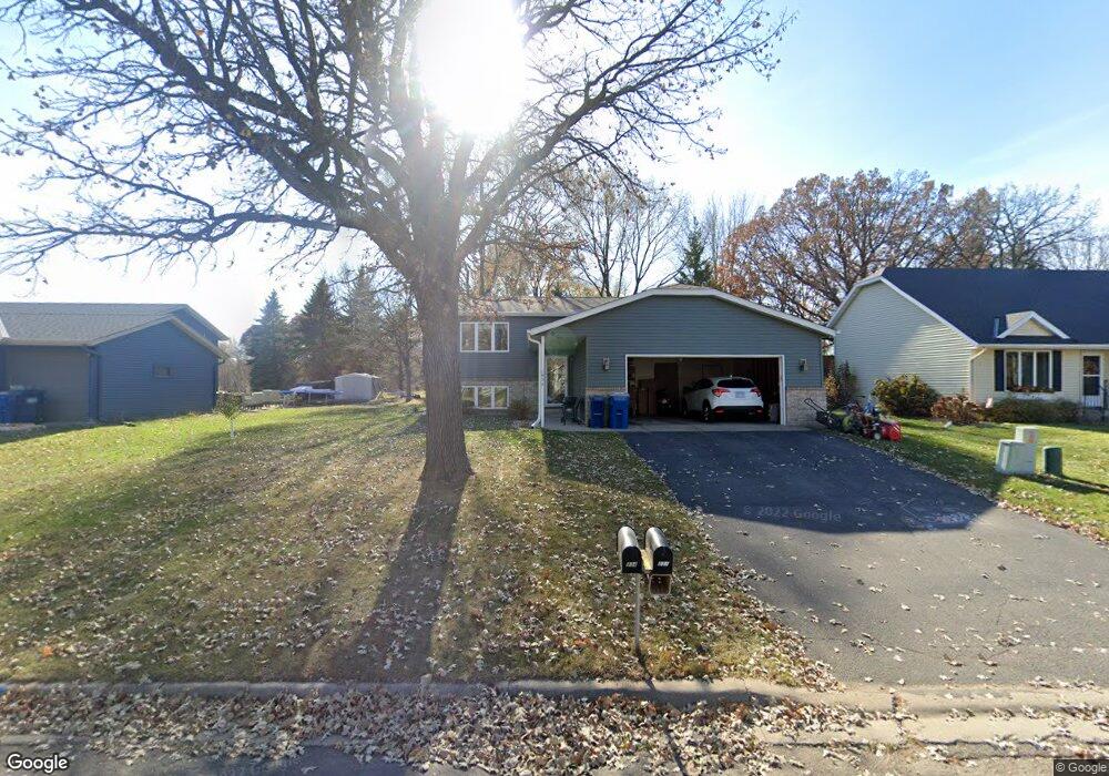 834 8th St N, Sauk Rapids, MN 56379 - photo 1