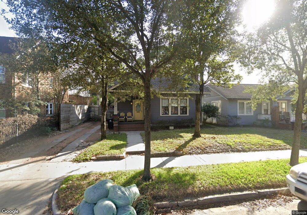 824 Pecore St, Houston, TX 77009 - photo 1