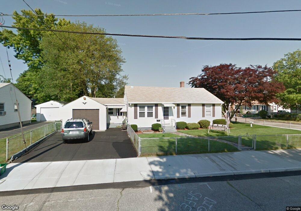 156 Blackburn St, Pawtucket, RI 02861 - photo 1