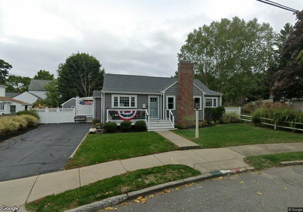 41 Stratford Rd, West Newton, MA 02465 - photo 1