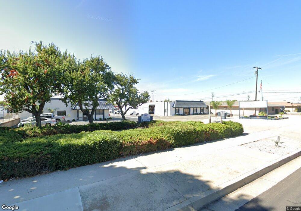 902 W 9th St, Upland, CA 91786 - photo 1