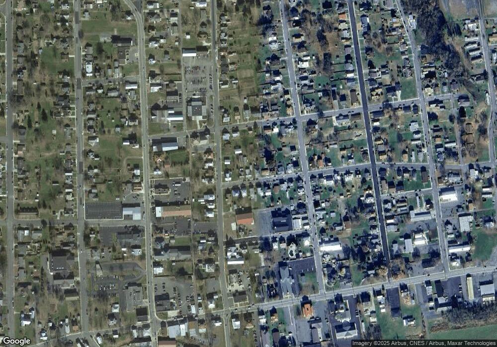 7 Central Ave, Petersburg, WV 26847 - photo 1