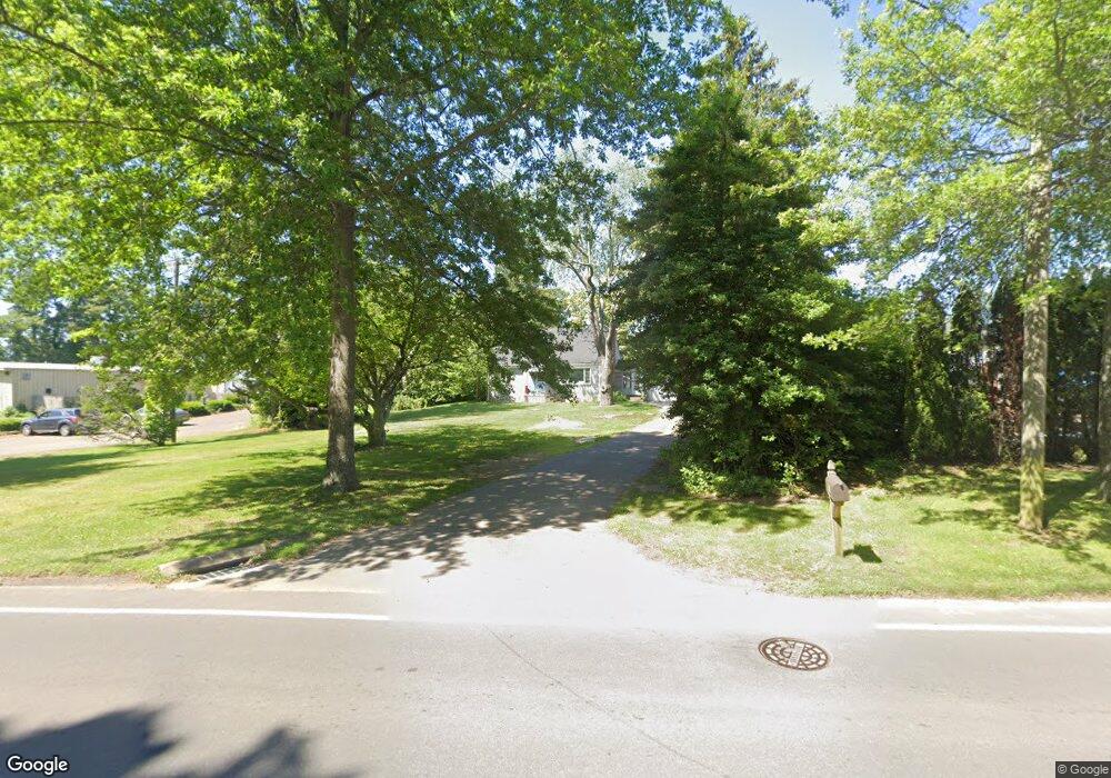 93 Leetes Island Rd, Branford, CT 06405 - photo 1