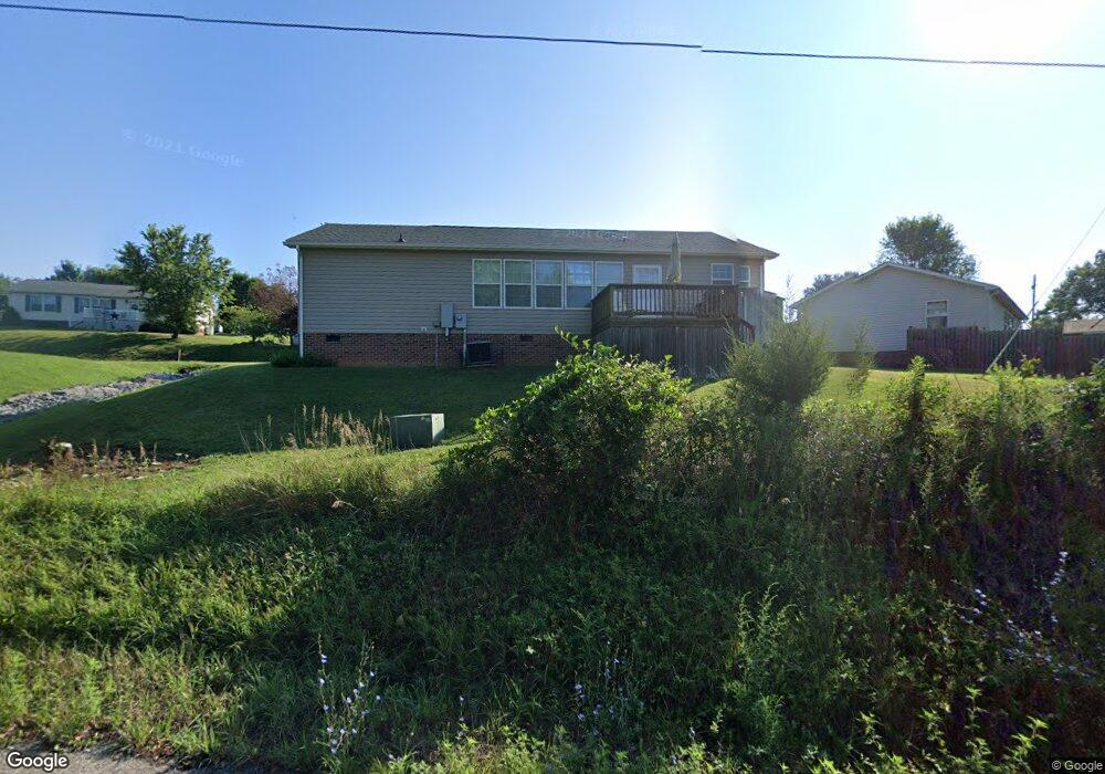 1730 Cobblestone Dr, Harrisonburg, VA 22801 - photo 1