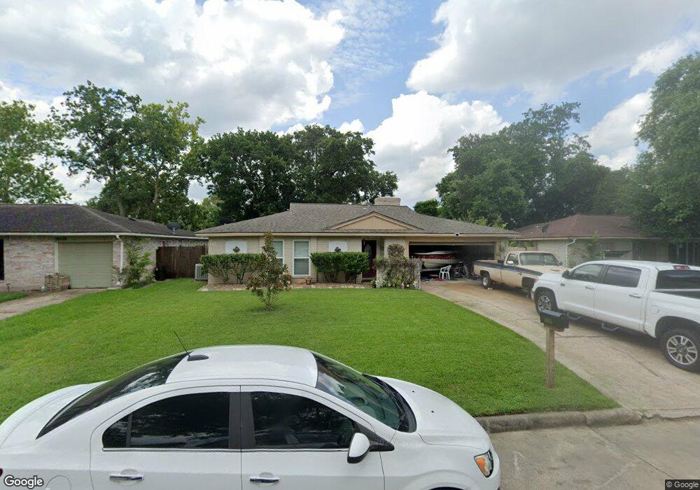 16634 Forest Bend Ave, Friendswood, TX 77546 - photo 1