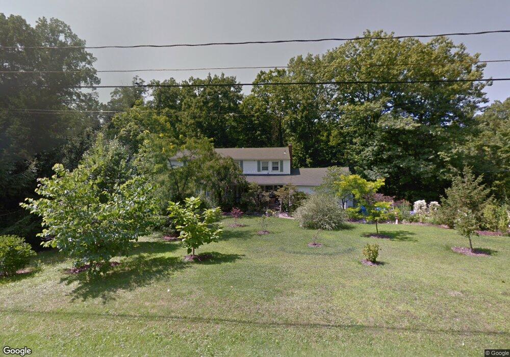 11372 Willow Hill Dr, Chesterland, OH 44026 - photo 1