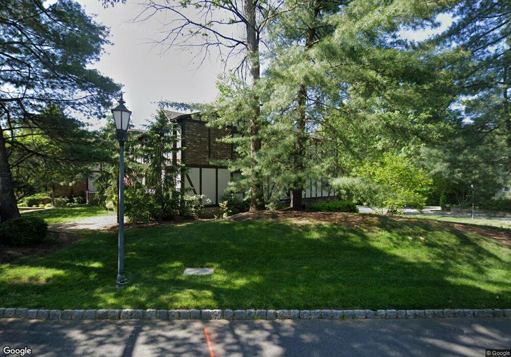 10C Heritage Dr unit 10C, Chatham, NJ 07928 - photo 1