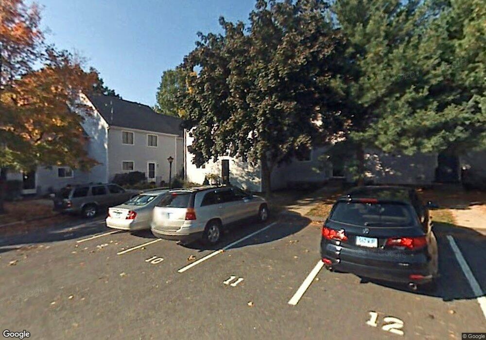 15 Shawnee Ct, Cromwell, CT 06416 - photo 1