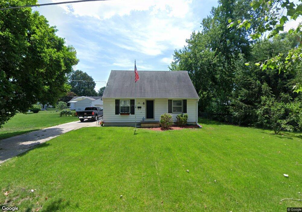 319 E Columbus Ave, Des Moines, IA 50315 - photo 1