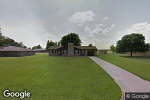 407 N Center St, Hoisington, KS 67544