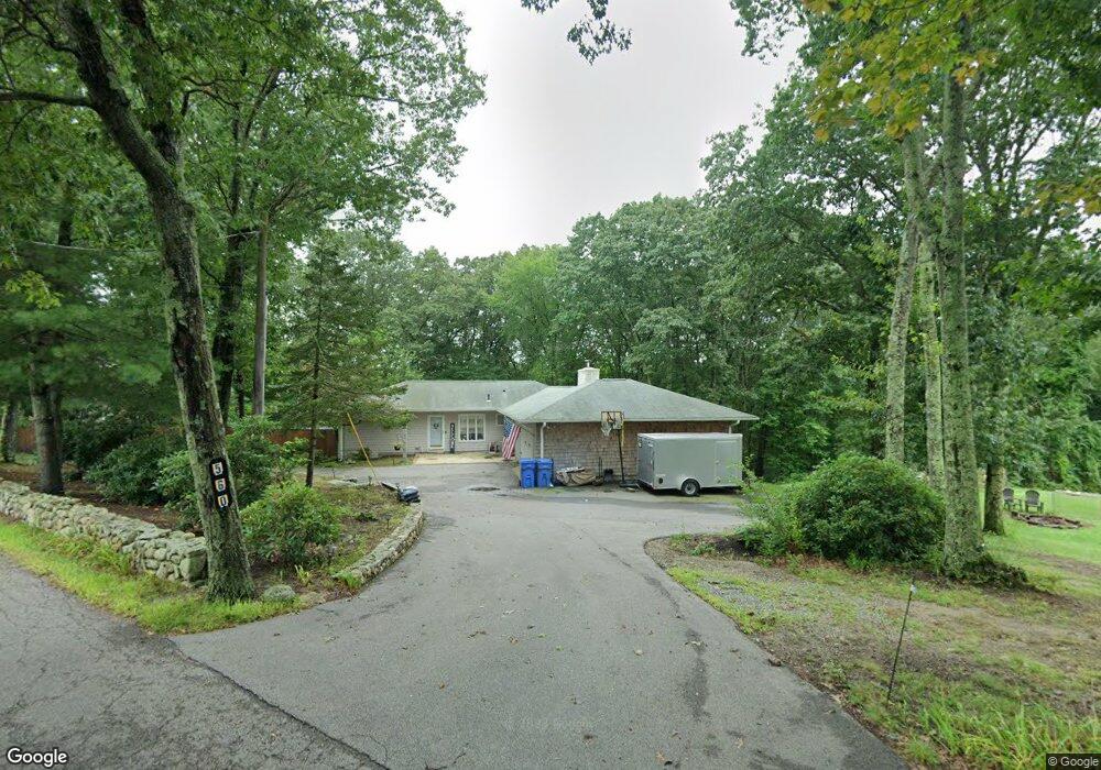 560 Hancock St, Wrentham, MA 02093 - photo 1