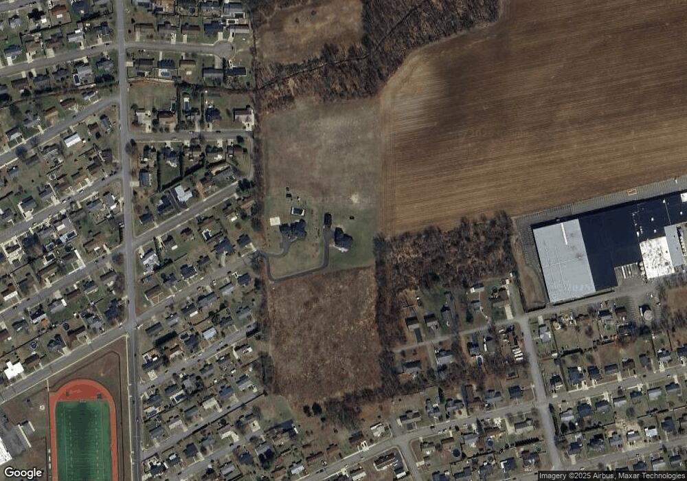 1046 E 10th St, Berwick, PA 18603 - photo 1