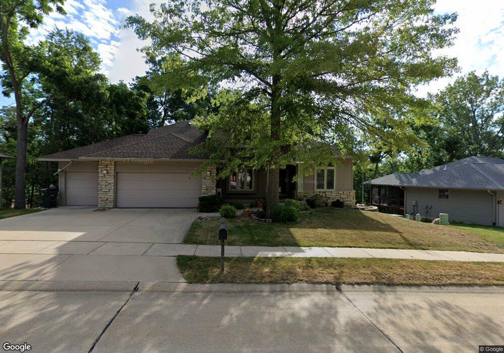 2720 Granite Ct NE, Cedar Rapids, IA 52402 - photo 1