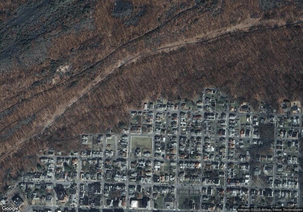 421 E Kase St unit 423, Shamokin, PA 17872 - photo 1