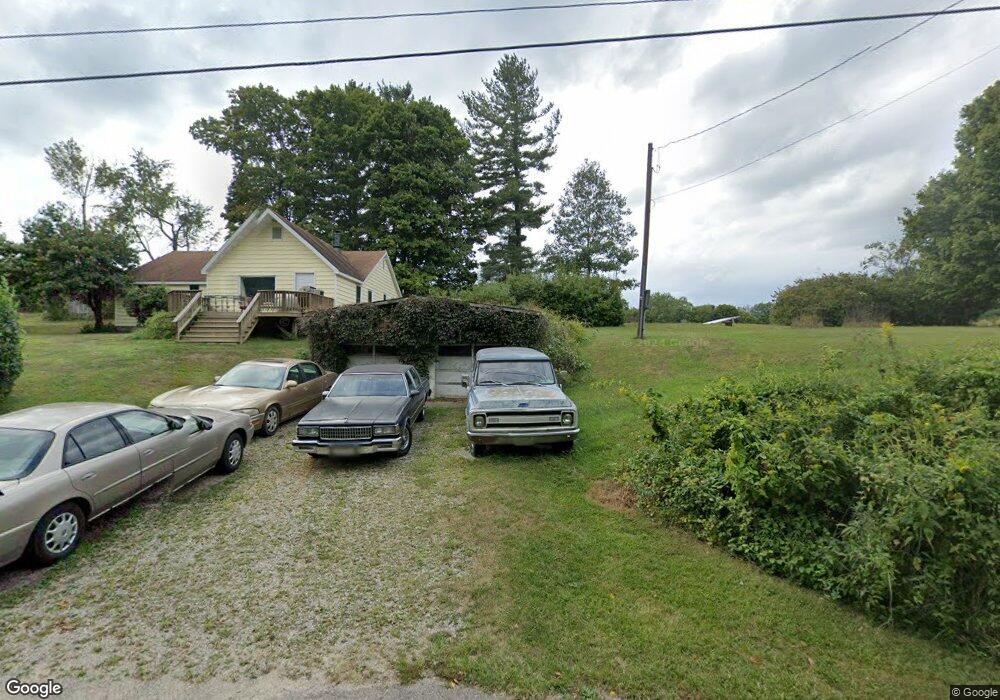 8536 Grandview Rd, Columbus, IN 47201 - photo 1