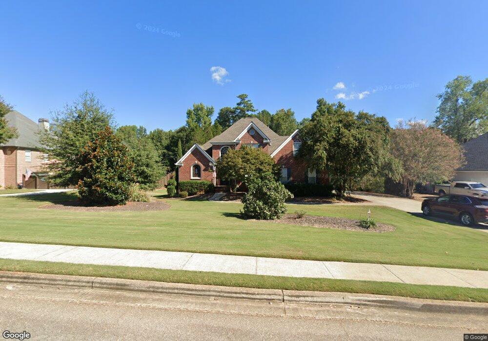 1365 Beringer Dr, Hoschton, GA 30548 - photo 1