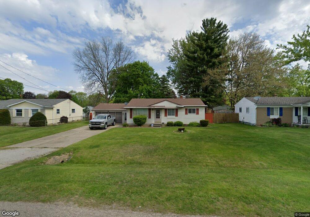 1230 Peachwood Dr, Flint, MI 48507 - photo 1