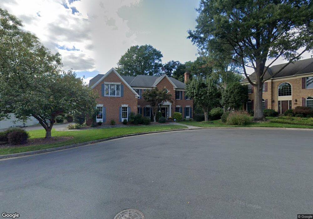 3506 Rushton Rd, Fairfax, VA 22033 - photo 1