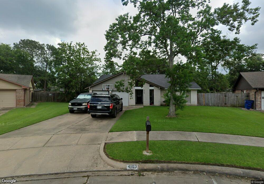 4103 Townes Forest Rd, Friendswood, TX 77546 - photo 1