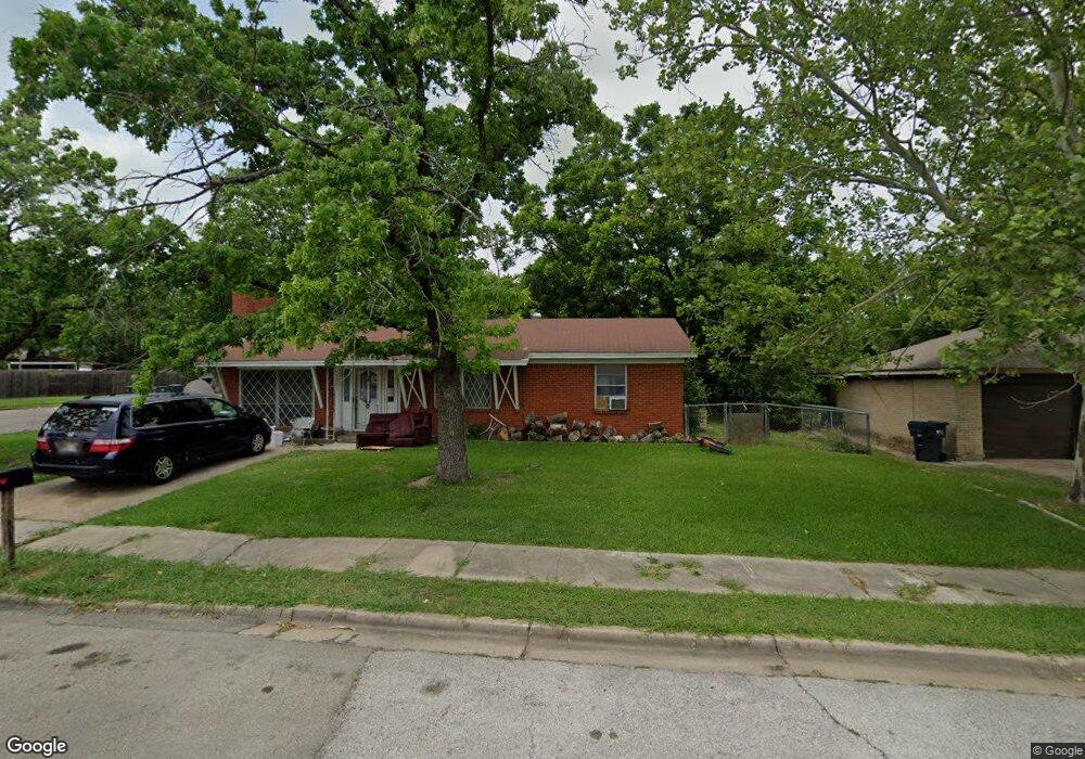 3325 Cloverleaf Dr, Waco, TX 76706 - photo 1