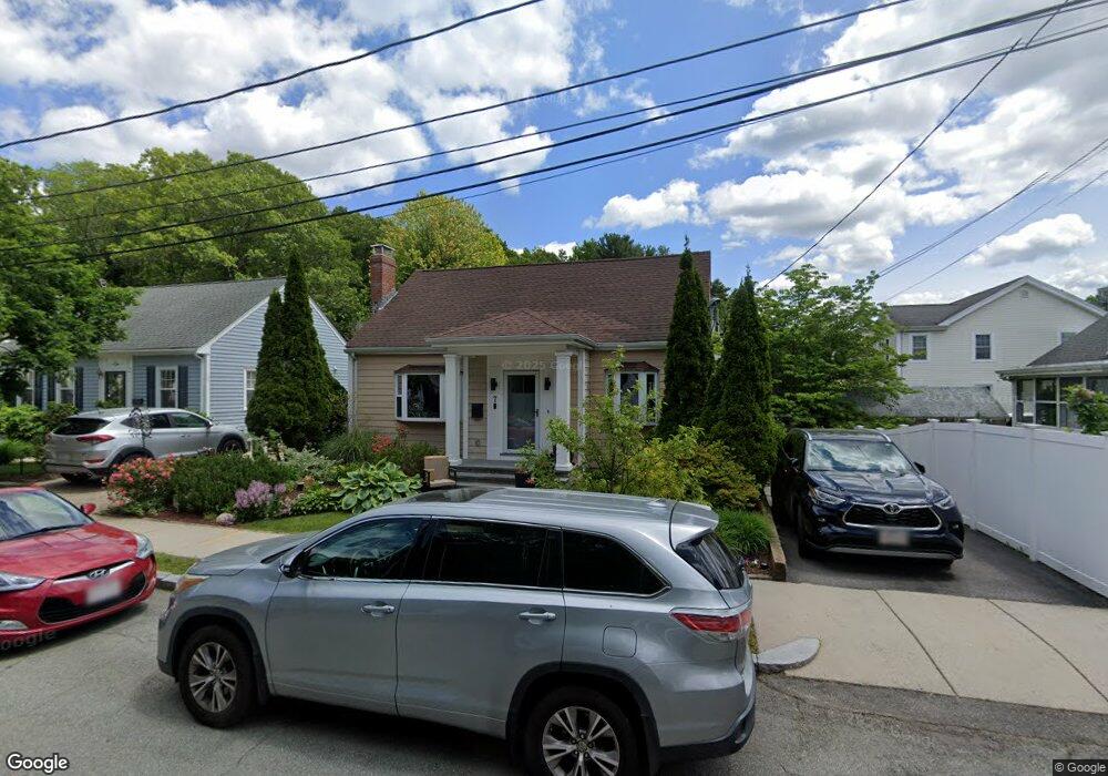 7 Bryant Rd, West Roxbury, MA 02132 - photo 1