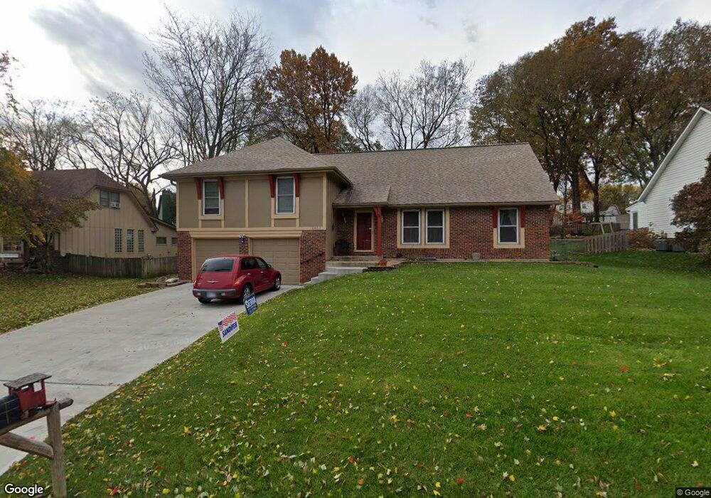 10405 W 52nd Terrace, Shawnee, KS 66203 - photo 1