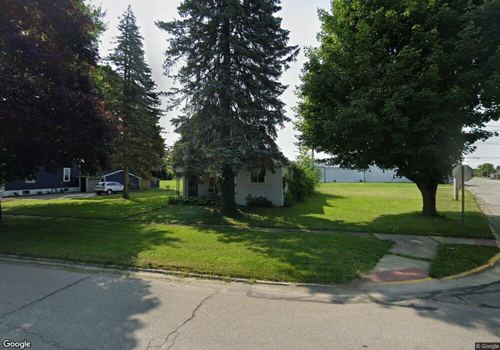 363 W Ensley Ave, Auburn, IN 46706 - photo 1