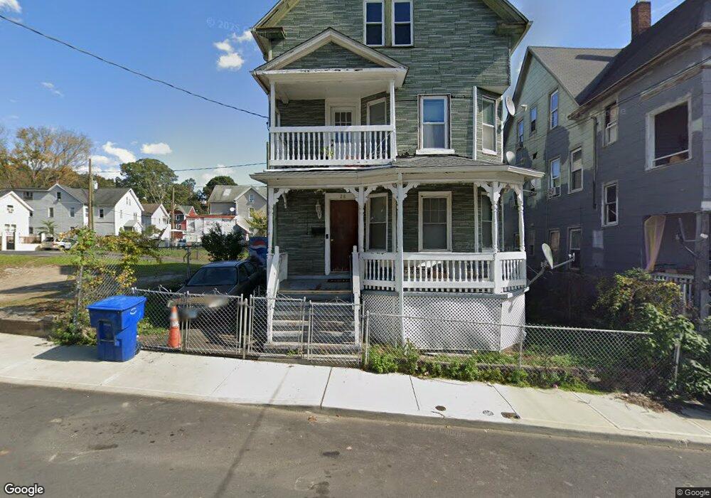 28 Pearl St, Waterbury, CT 06704 - photo 1