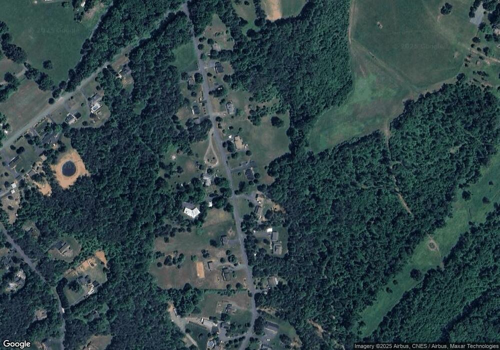 742 Valley View Rd, Ruckersville, VA 22968 - photo 1