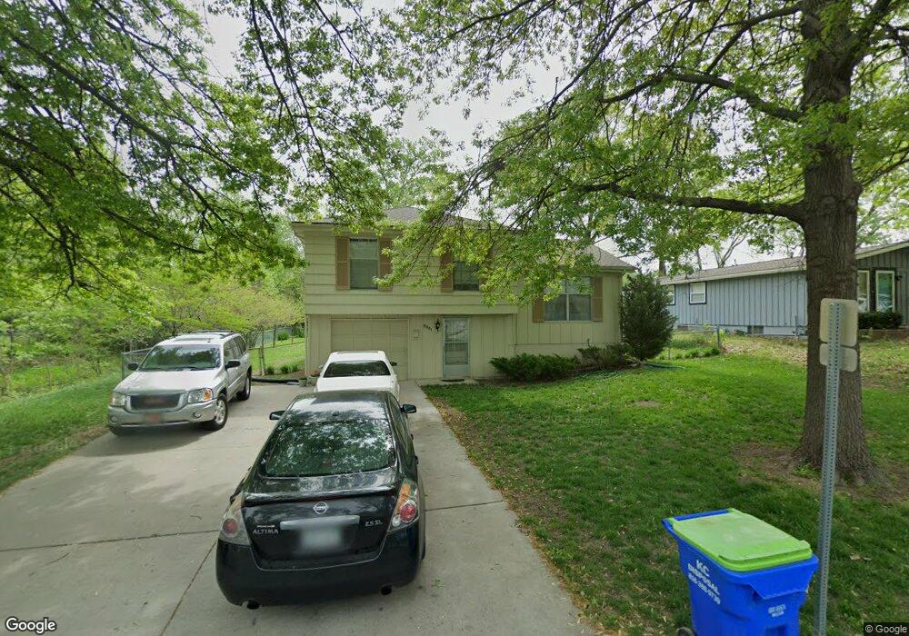 9001 Gillette St, Lenexa, KS 66215 - photo 1