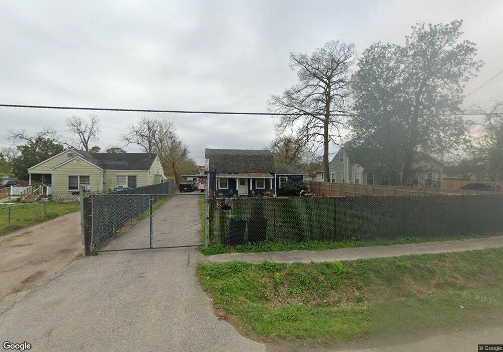 620 Caperton St, Houston, TX 77022 - photo 1