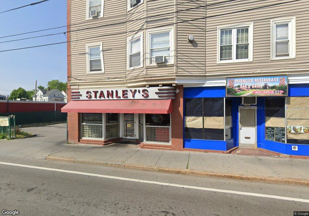 535 Dexter St, Central Falls, RI 02863 - photo 1