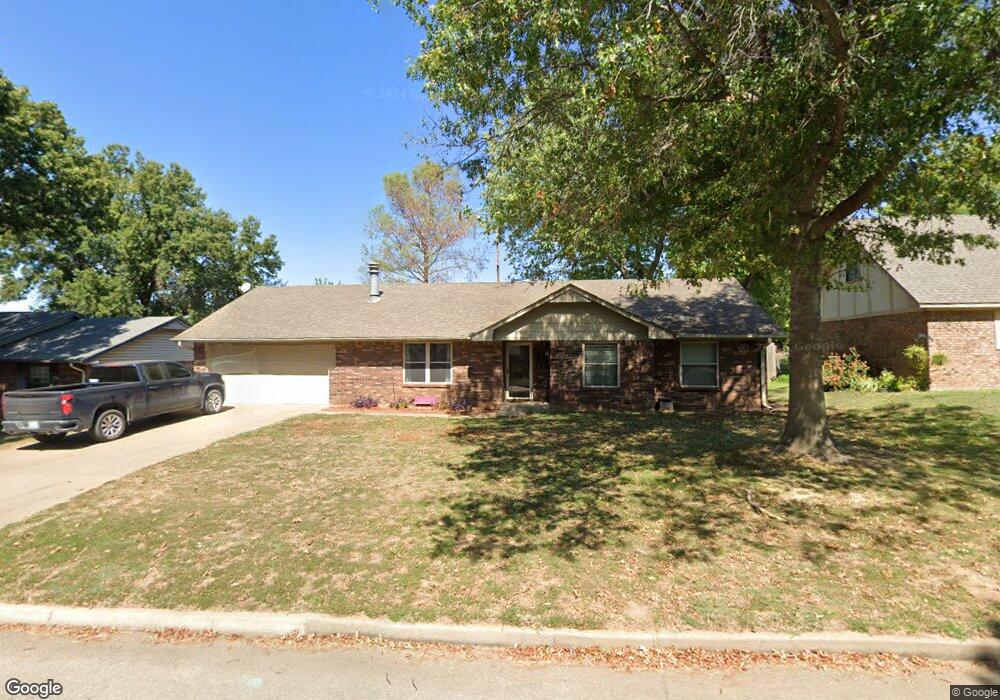 118 W 9th St S, Claremore, OK 74017 - photo 1