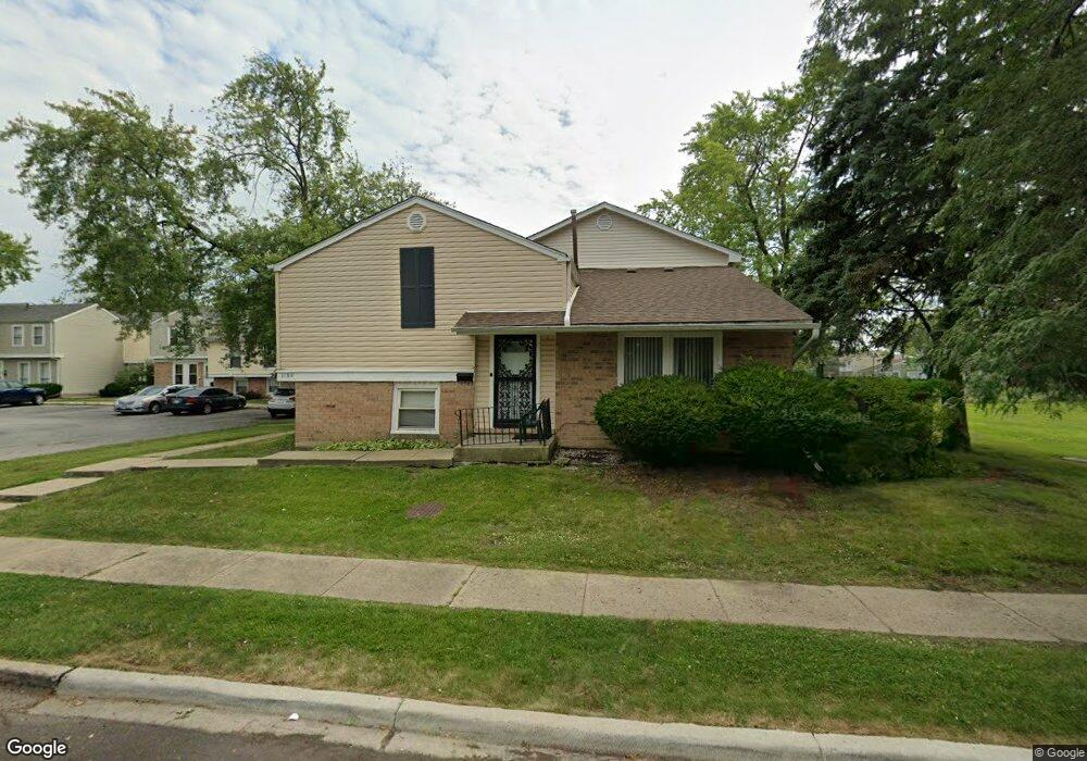 1156 Williamsburg Rd unit 1, Country Club Hills, IL 60478 - photo 1