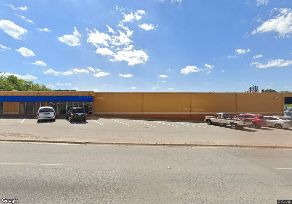 1000 N Travis St, Sherman, TX 75090 - photo 1