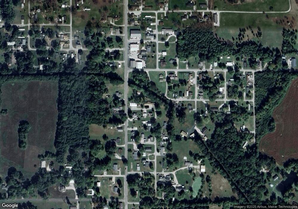 84 L St SE, Linton, IN 47441 - photo 1