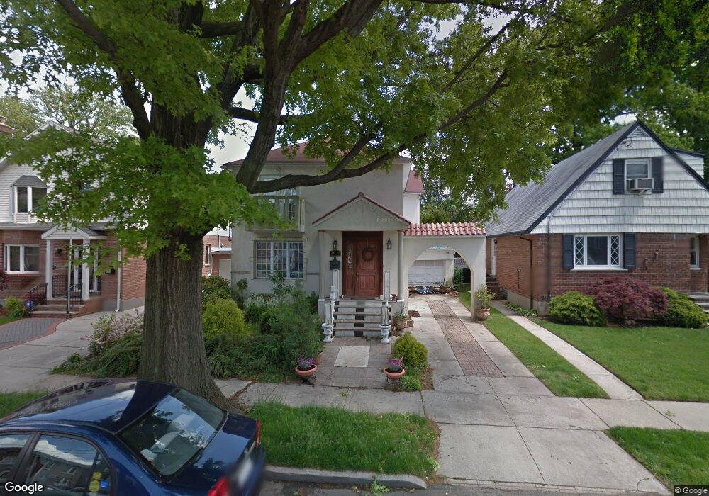 2937 164th St, Flushing, NY 11358 - photo 1