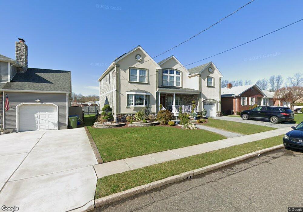 673 Columbus Cir, Perth Amboy, NJ 08861 - photo 1