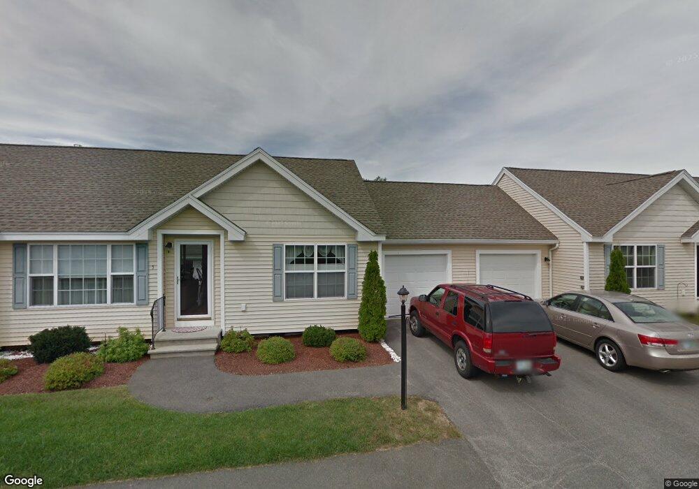 5 Cedar St, Hooksett, NH 03106 - photo 1