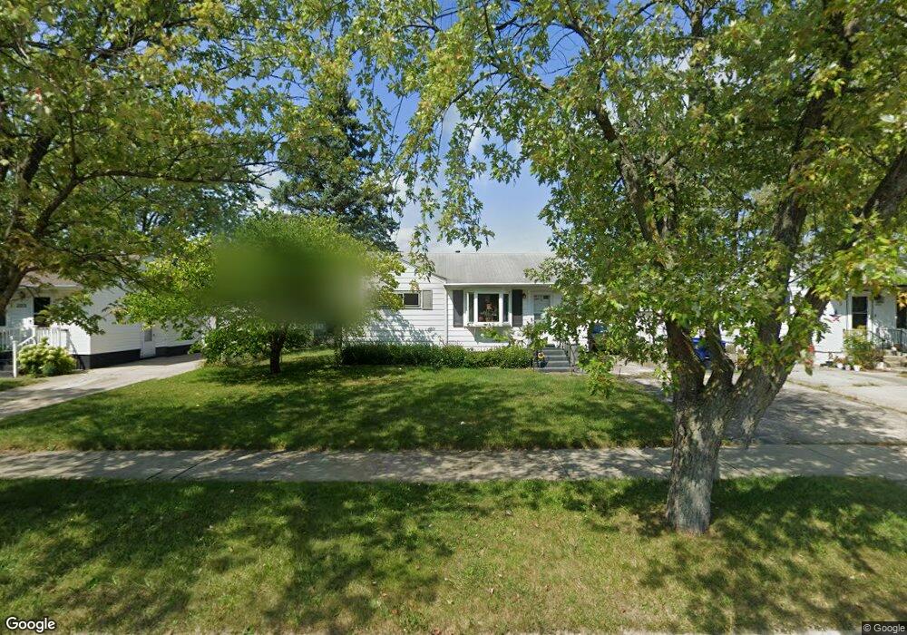 2708 Mohawk Rd, Waukegan, IL 60087 - photo 1