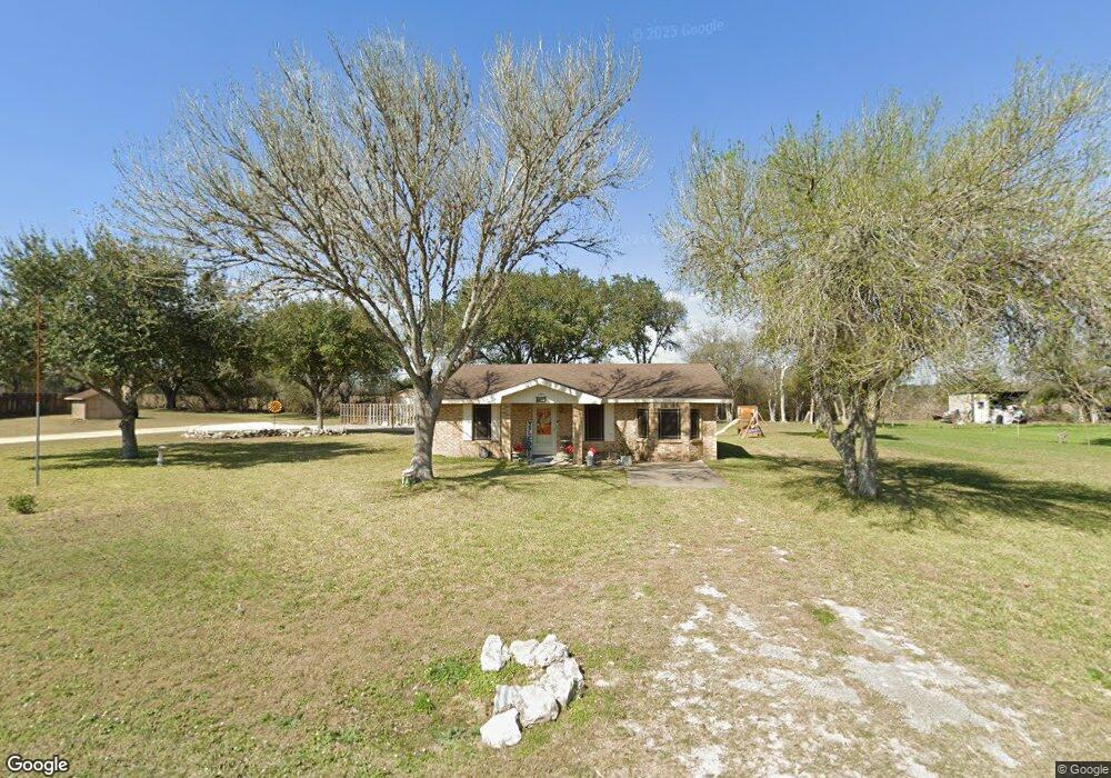 202 Loma Linda, Beeville, TX 78102 - photo 1