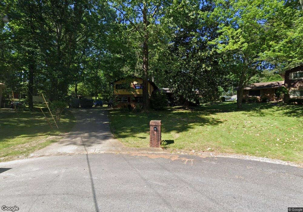 817 Mountainbrooke Cir unit 3, Stone Mountain, GA 30087 - photo 1