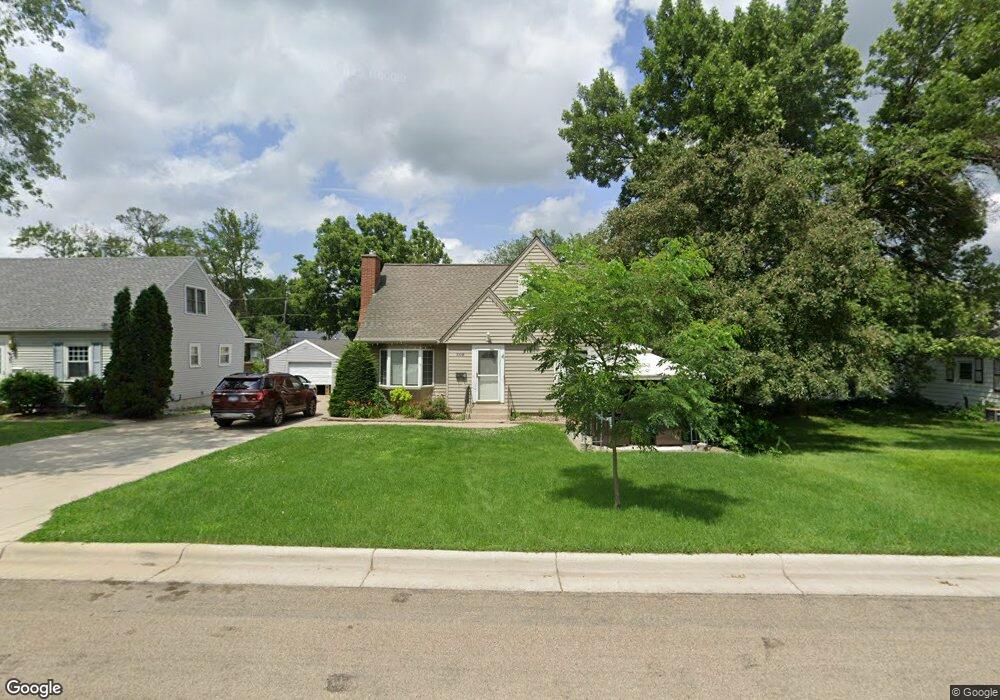 309 Giles Place, Albert Lea, MN 56007 - photo 1