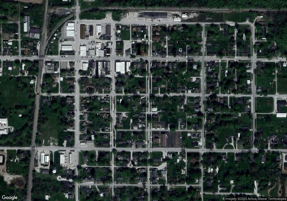 12 N Walnut St, Roachdale, IN 46172 - photo 1