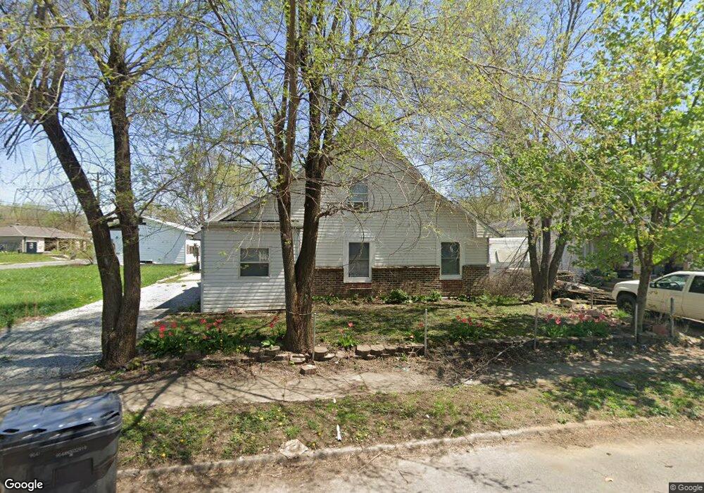 2208 Hendricks St unit 1, Anderson, IN 46016 - photo 1